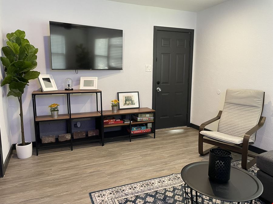 5103 Avenue O, Galveston, TX 77551