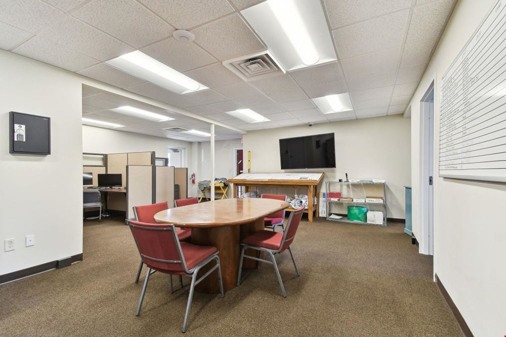 1453 S Martin Luther King Jr. Ave - For Lease