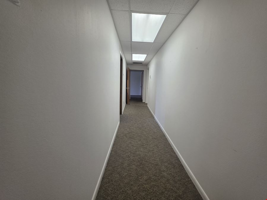 Prime ±4,000 SF Office/Industrial Building in the Space Port Commerce Park