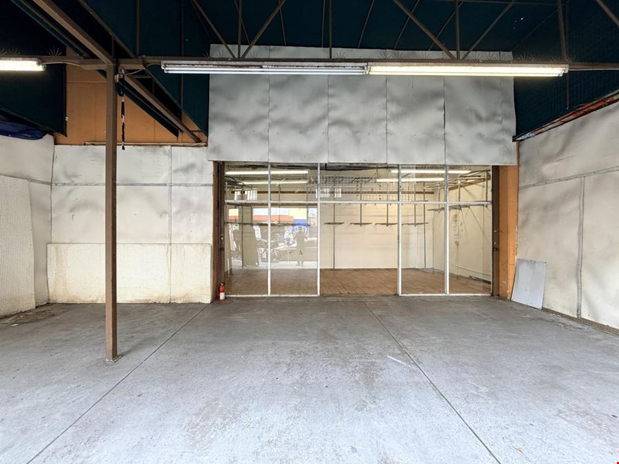 122 E Pico Blvd