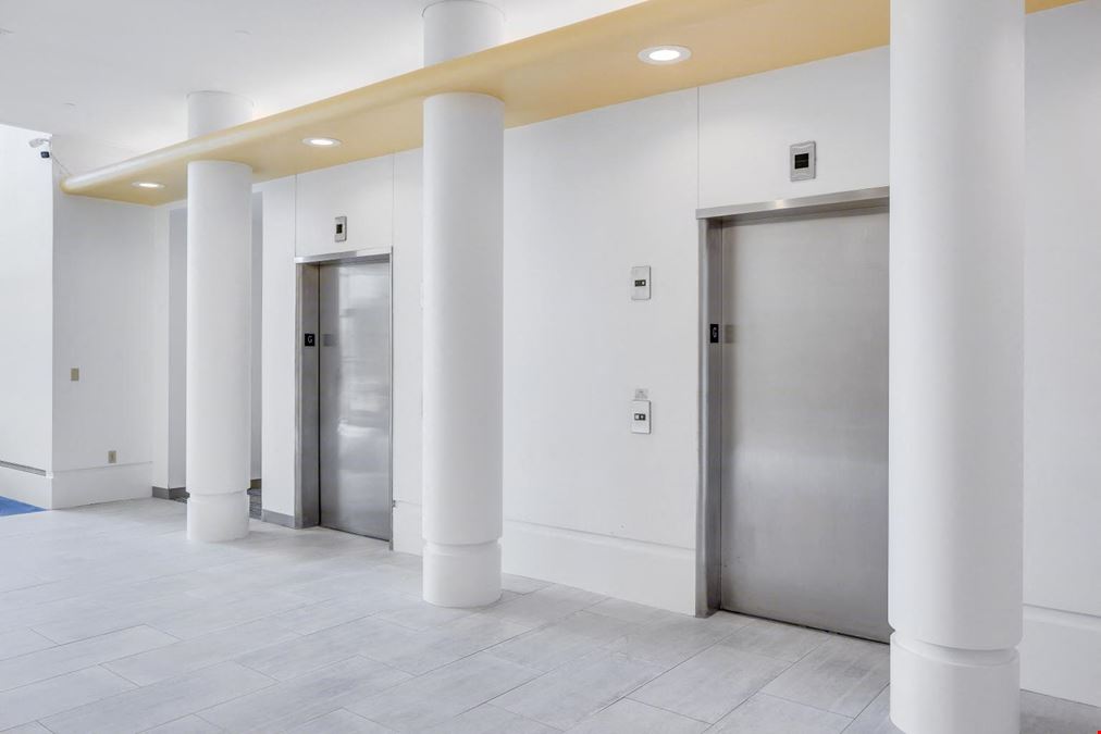 130 New Boston Street - KS Labs @Woburn Village
