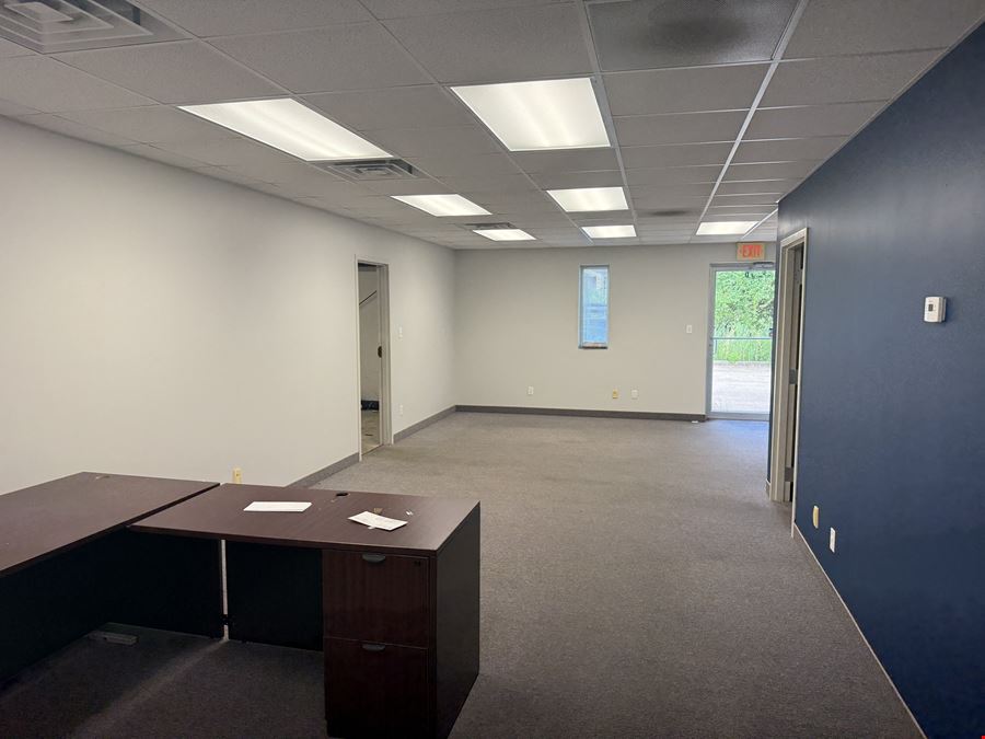 2510-2512 N Cullen Ave