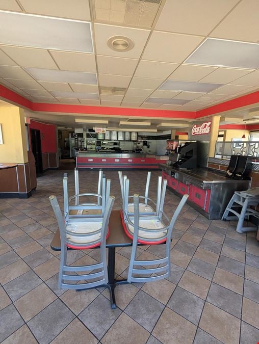 2nd Gen QSR - Emporia, KS - Available for Sale or Lease