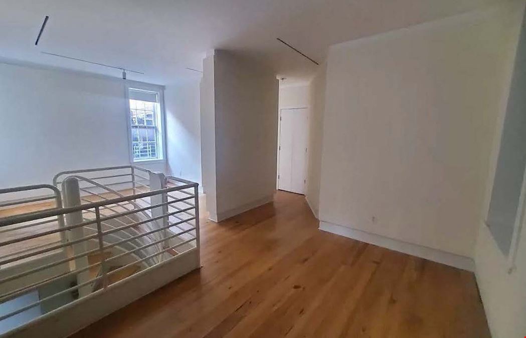 Bankruptcy Sale: 47 Perry Street