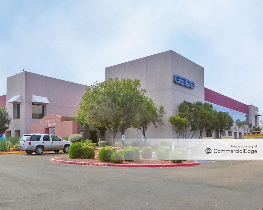 Gateway Plaza