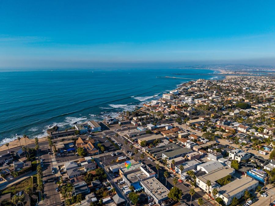 4741Point Loma 