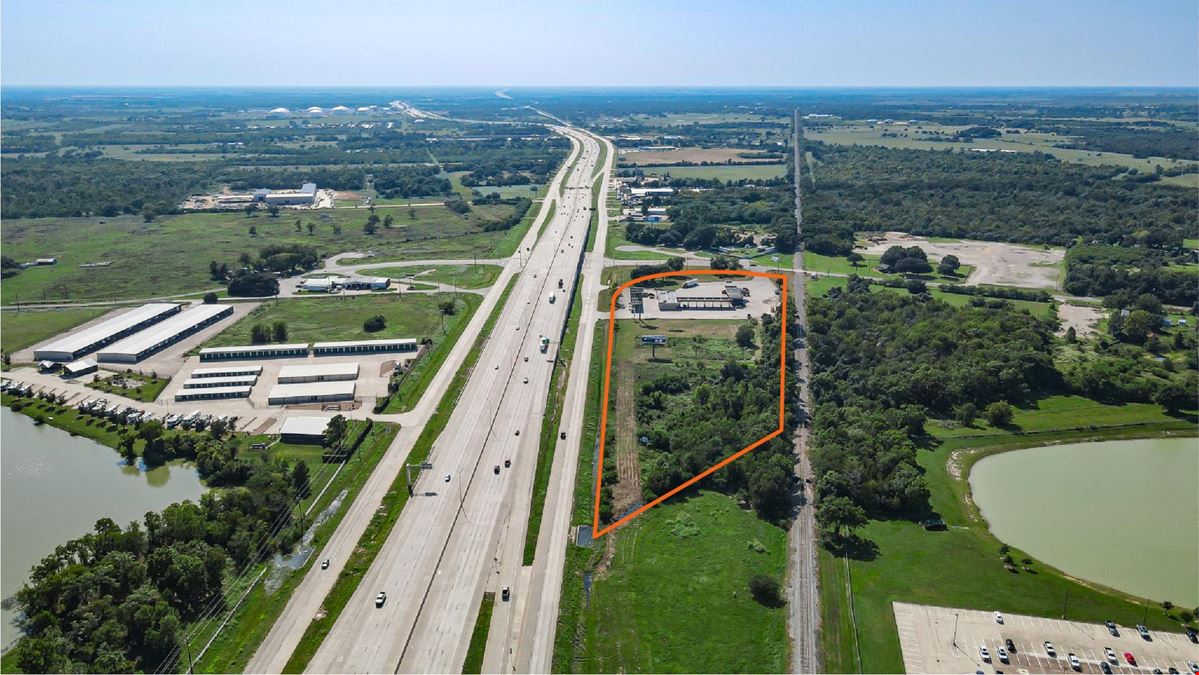 5168 NE I-10 Frontage Rd