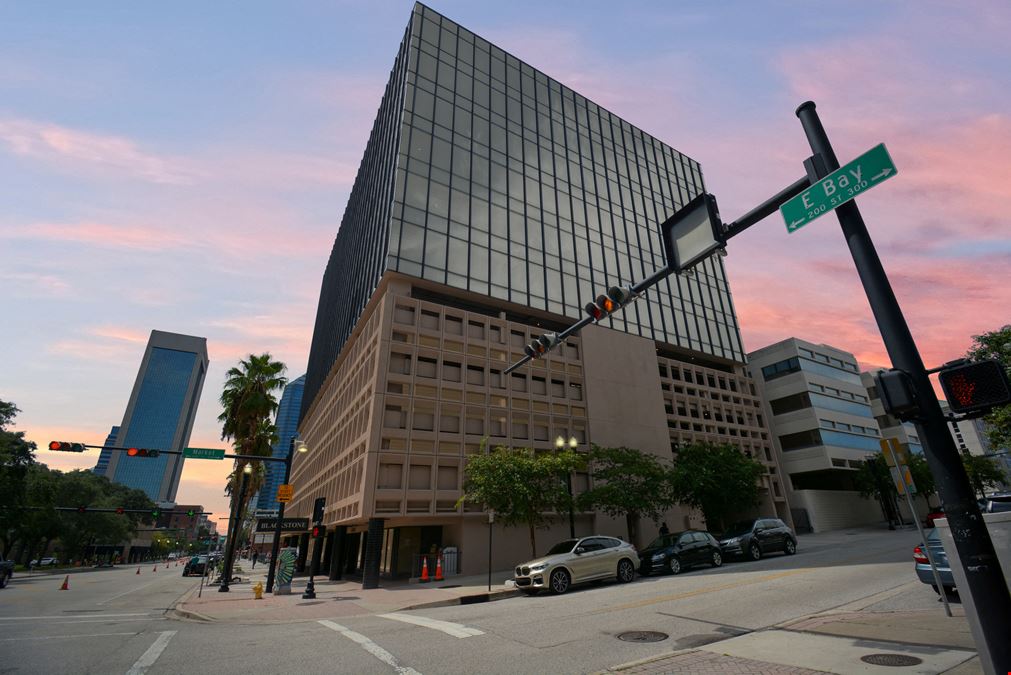 233 East Bay Street #L-04