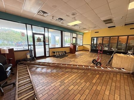 Preview of Retail space for Rent at 4656 Cottage Grove Road