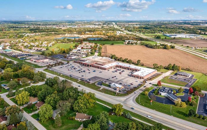 Preview of Retail space for Rent at 4860 Hononegah Rd