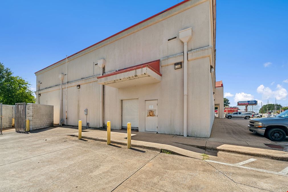 11,200 SF Retail- Former CVS