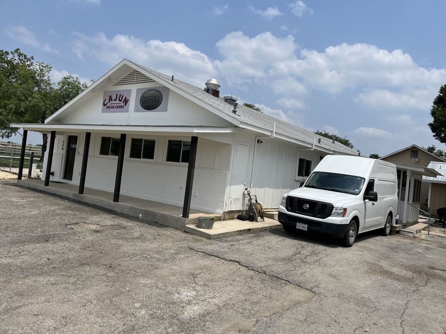 Tenant Investment Opportunity w/ 13.29% Cap Rate - Turnkety Commercial Kitchen