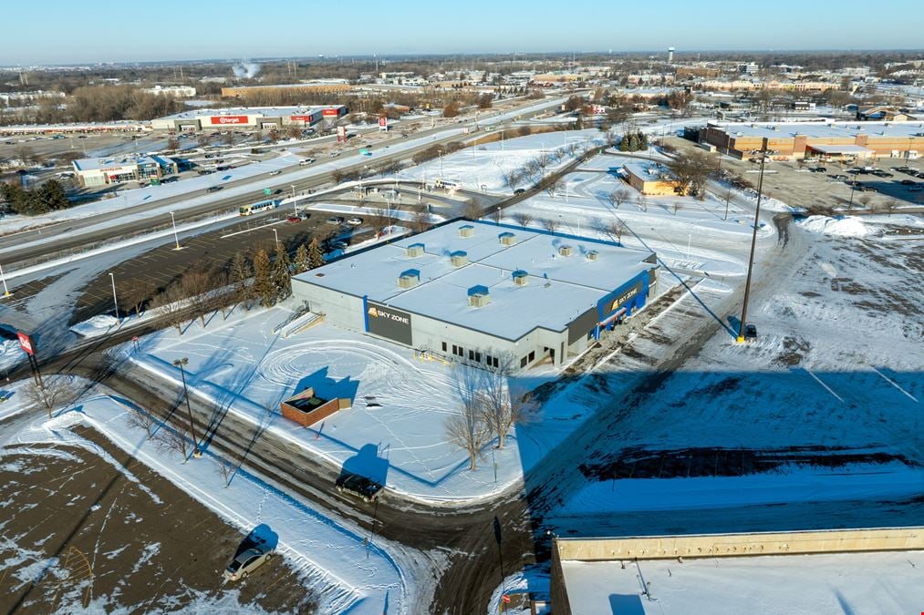 Sky Zone Trampoline Park | Blaine, MN