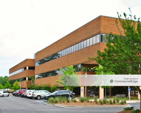 Preview of commercial space at 4975 Lacross Road