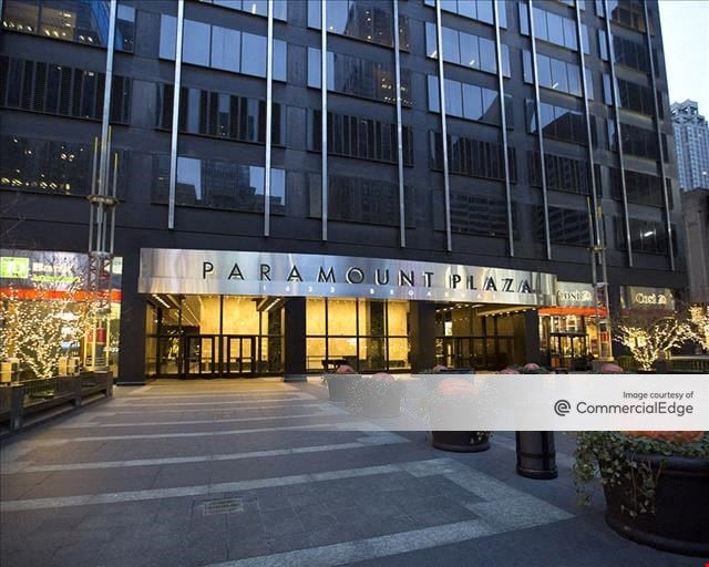 Paramount Plaza