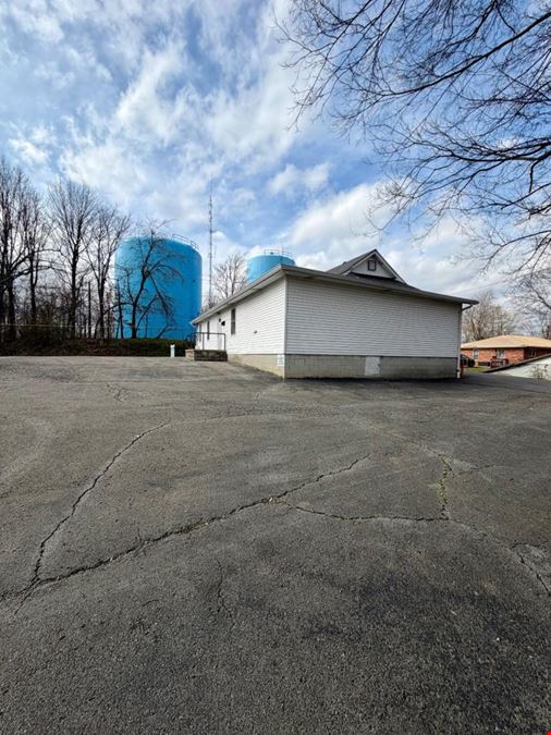610 E Reservoir st.