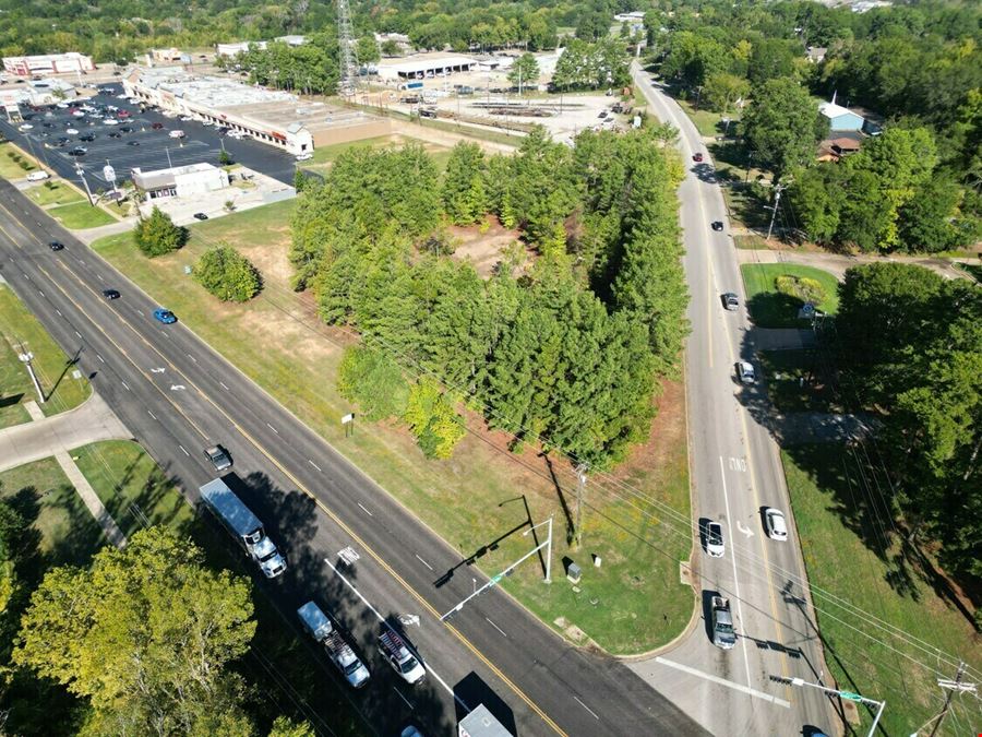 Loop East Shopping Center