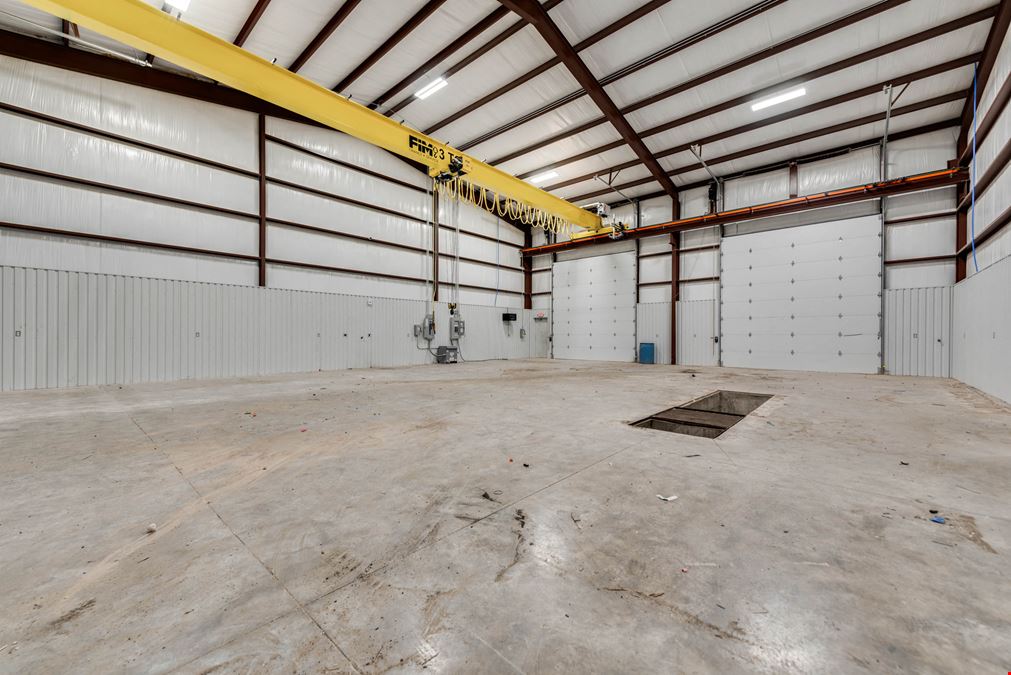 Fabrication/Equipment Maintenance Facility on 10 Acres