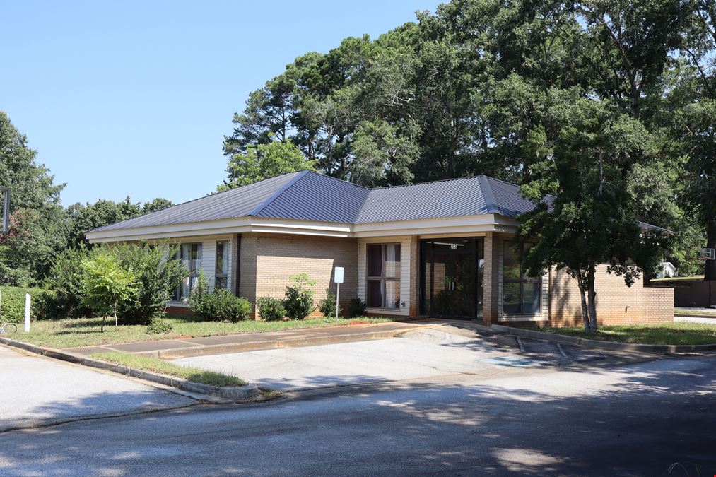 253 E. Savannah St