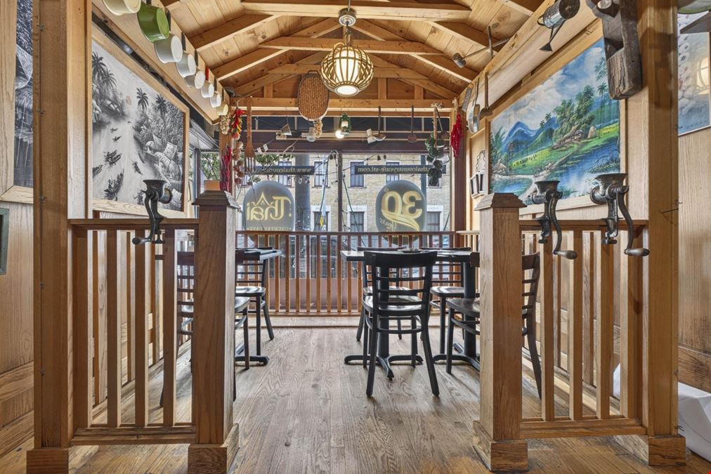 Restaurant Space In The Delmar Loop