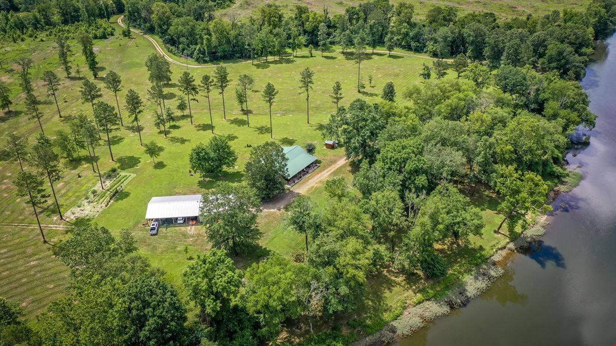 Ouachita River Private Hunting & Fishing Retreat