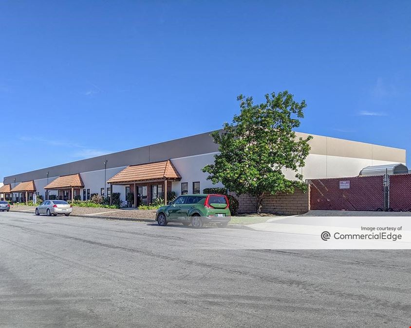 15661 Producer Lane