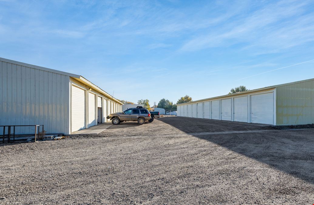 Income Producing Small-Bay Industrial With Storage Units & Secured Yard