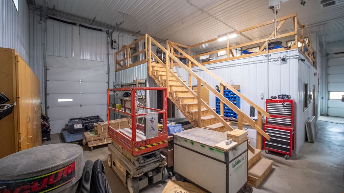 Premier Warehouse near Airport - Like New Condition 