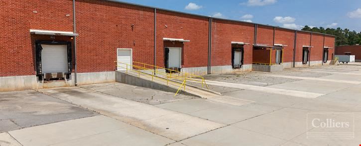 ±196,524-SF Industrial Building for lease in Lugoff, SC| Fully fenced perimeter