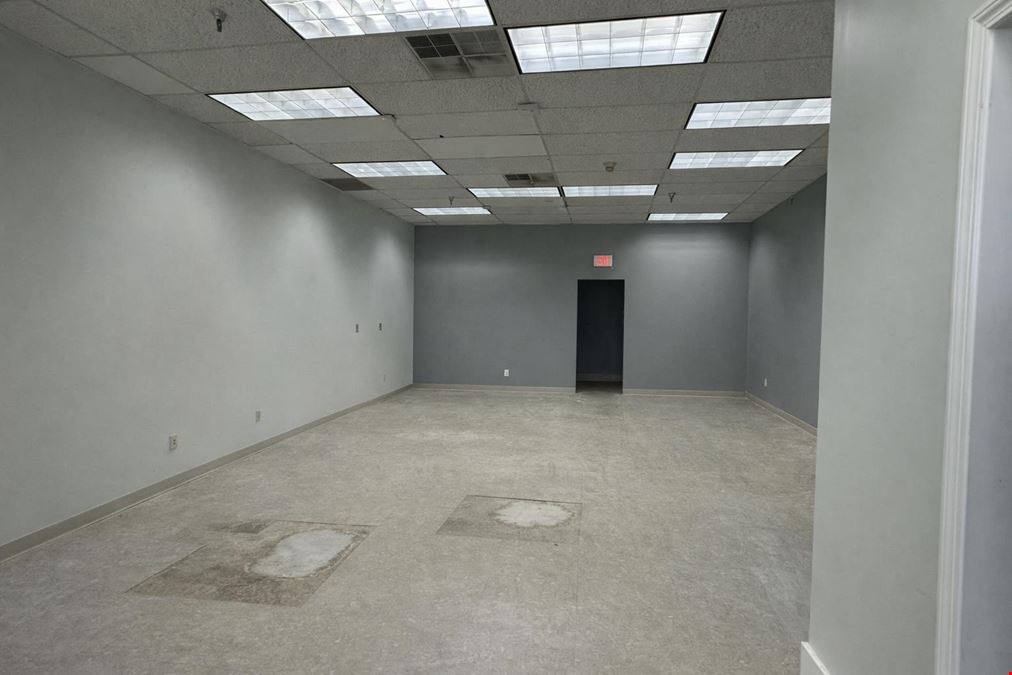 5841 - 5859 Transit Rd.  - 1,420+/- SF & 3,360+/- SF Retail Space