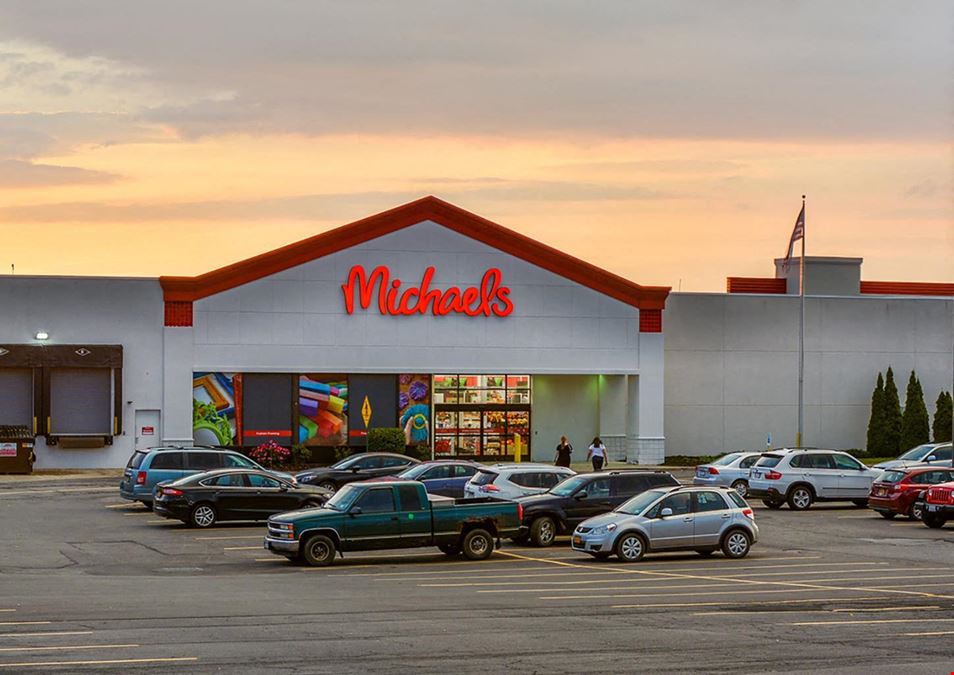 Shops at Ithaca Mall