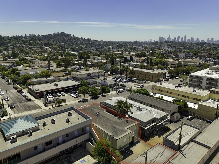 The Hillhurst Avenue Residences