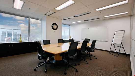 Regus - Mississauga Robert Speck 4