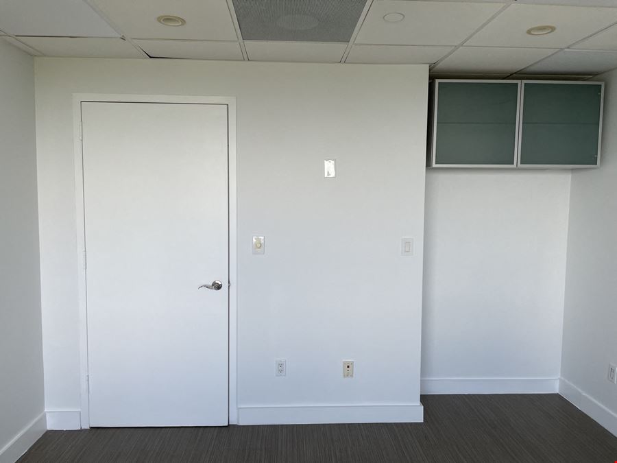 Office Condo Suite 1450