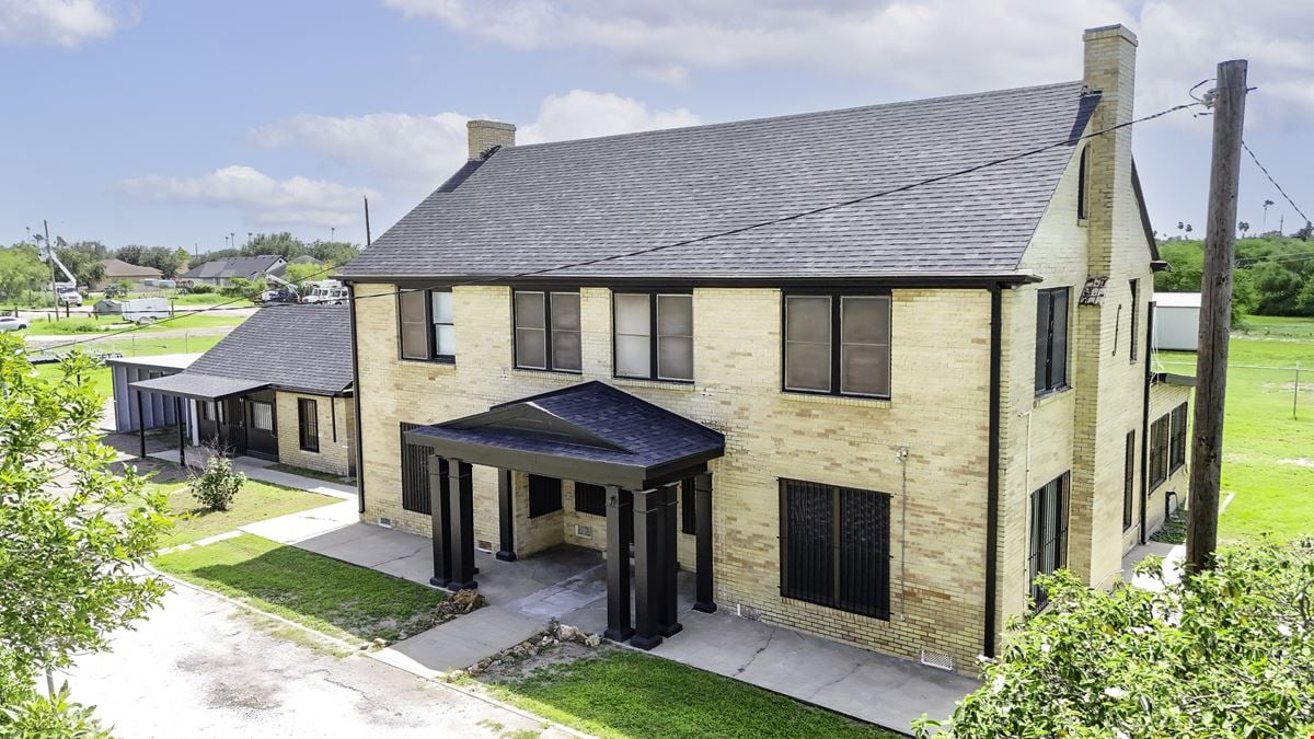 906 E Business 83