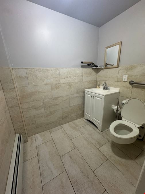 4050 Nostrand Ave