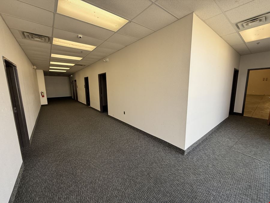 1811 Shady Oaks