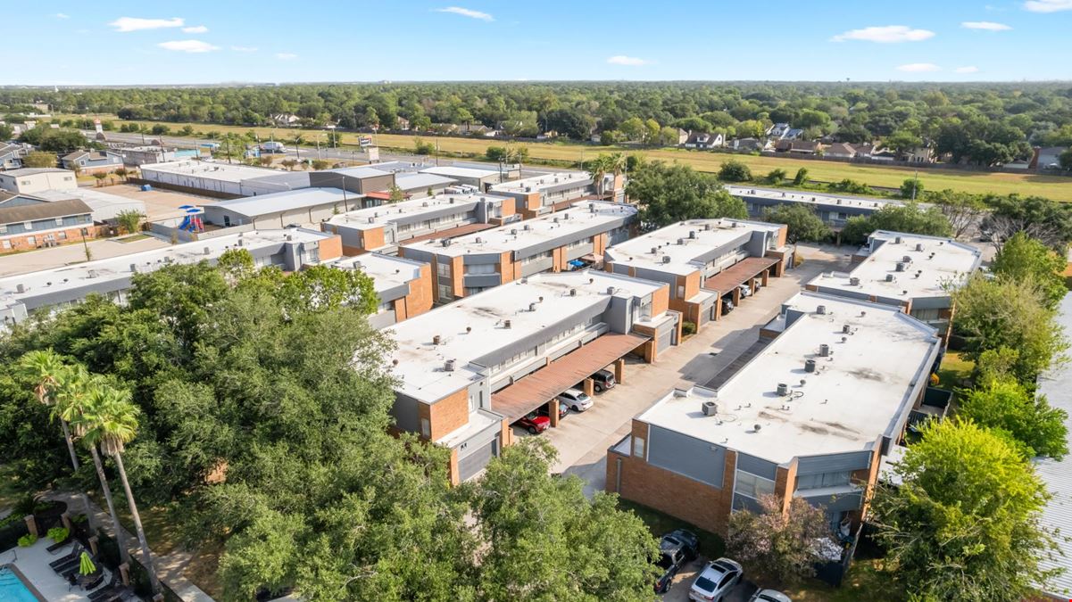 The Townhomes on Three