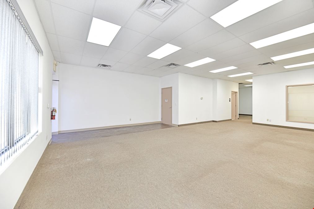 24 MCINTYRE PL UNIT B