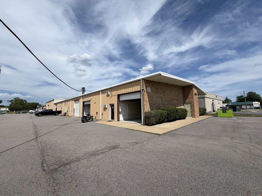 Arrowhead Commerce Center
