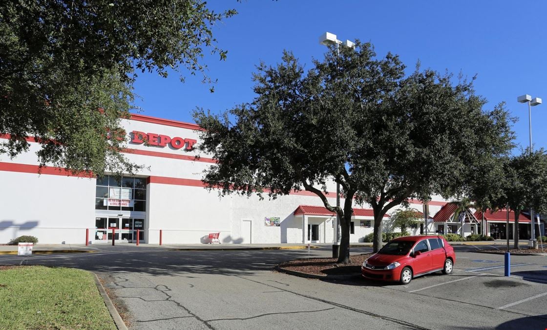 Waters Crossing Shopping Center