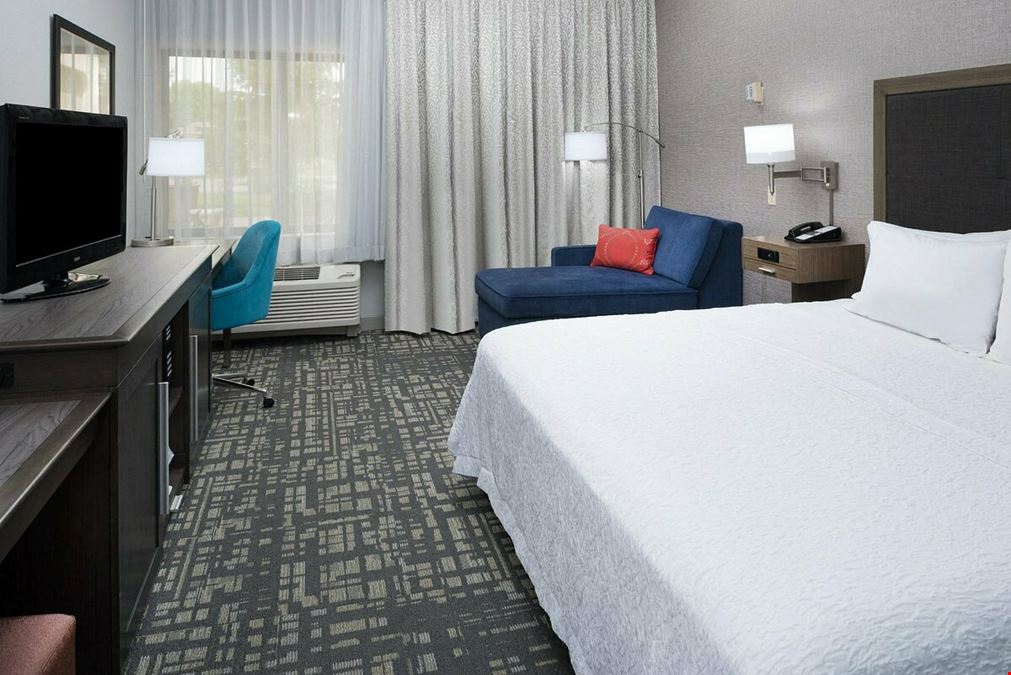 Hampton Inn by Hilton Hotels