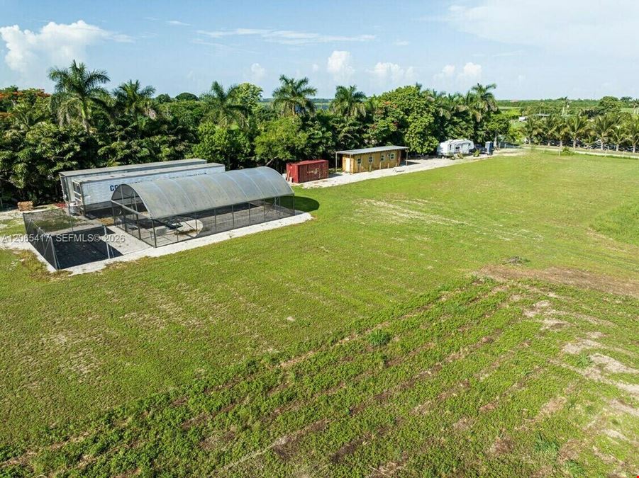 4.48-Acre Redland Covered Land Play | 5% Cap