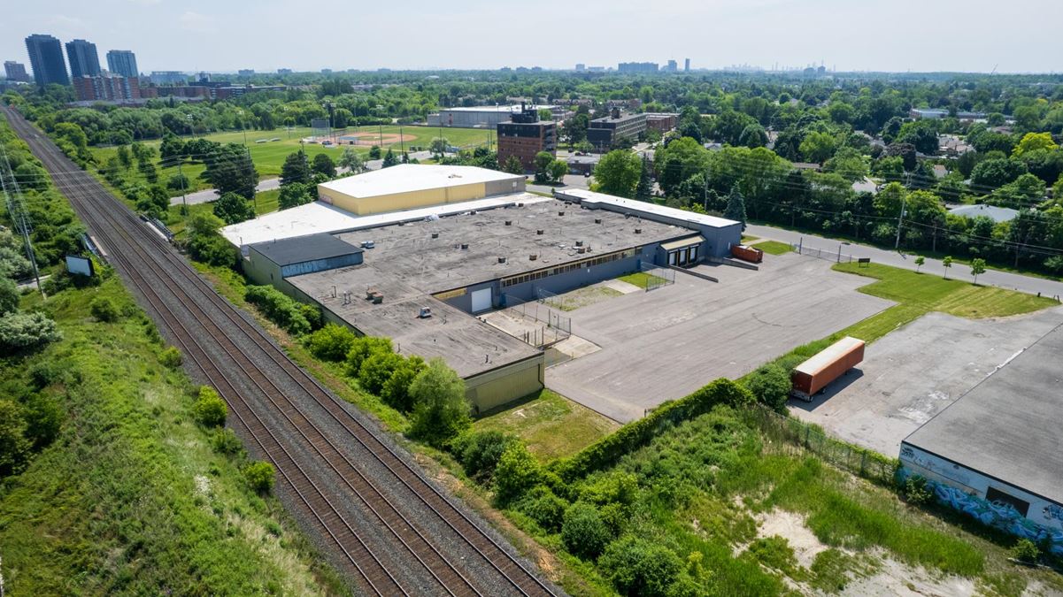2-8 Holtby Ave, Brampton, ON L6X 2M1