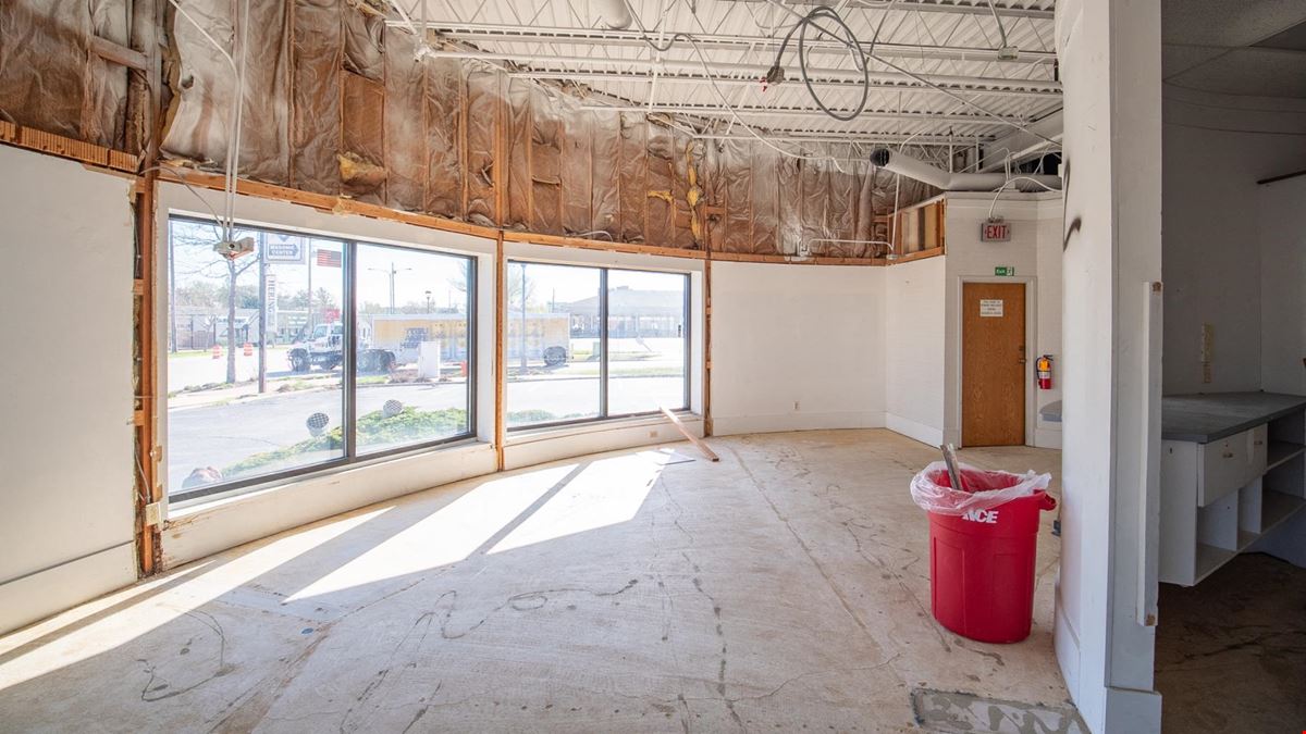 High Visibility Commercial Opportunity 