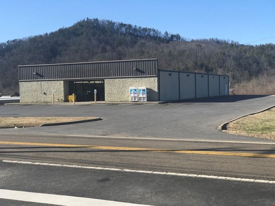 Retail Building For Sale or Lease