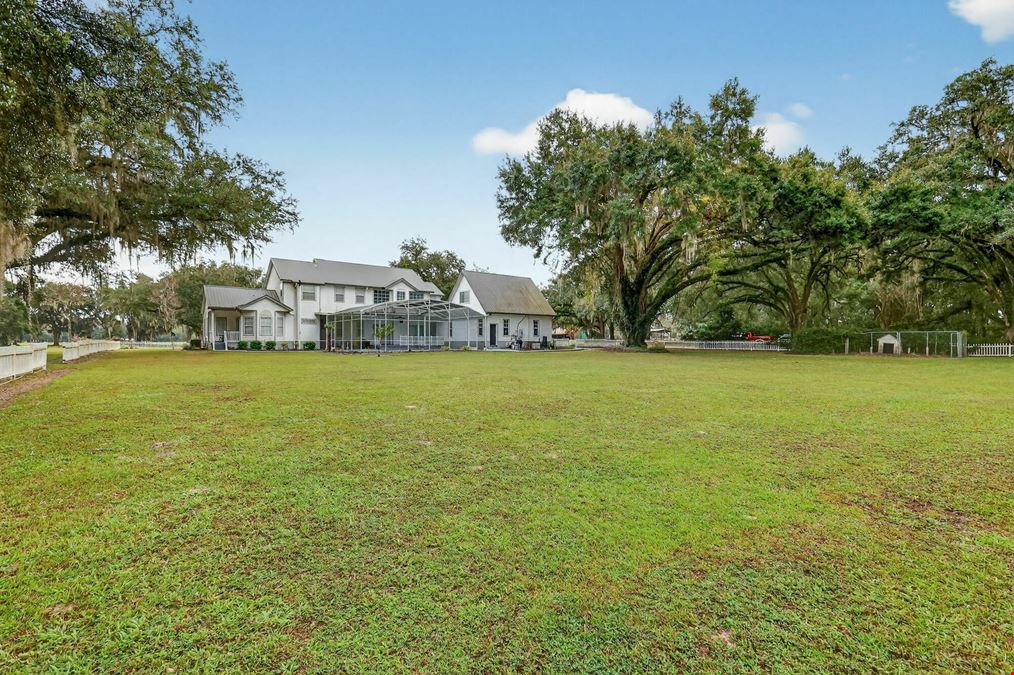 Bushnell Home and Farm