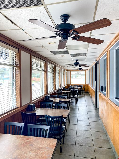 Former Shoney's