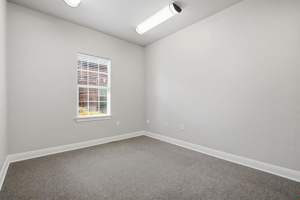 101 Bourland Rd