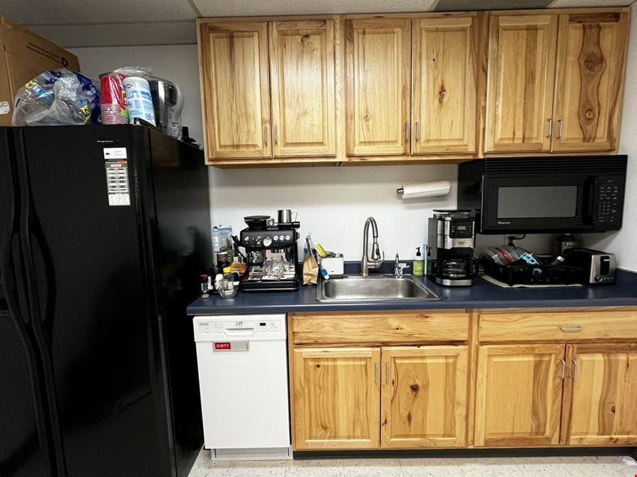 500 E Vine Dr